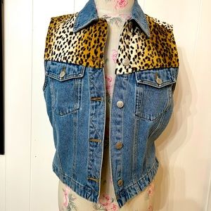 Don’t Mess With Texas Girls! Really Cute Leopard and Denim/Jean Vest.